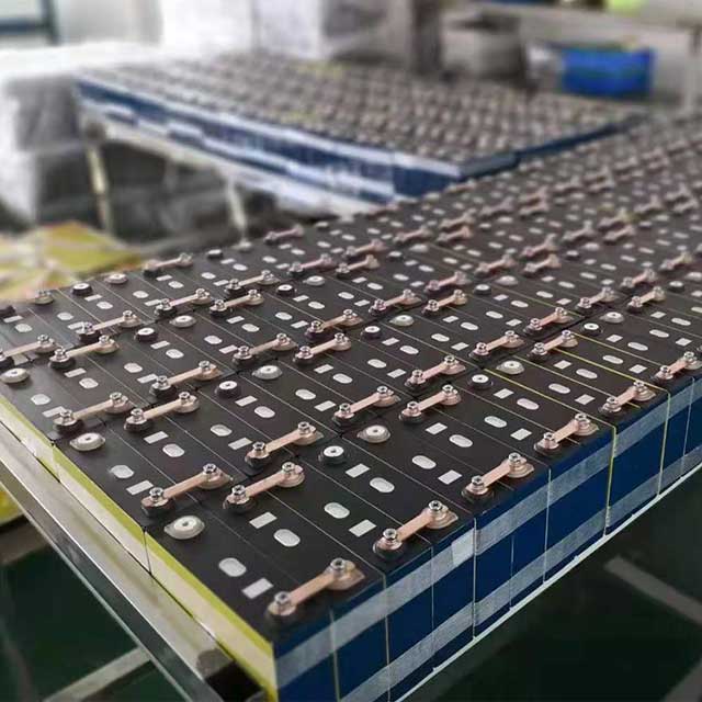 แบตเตอรี่ลิเธียม LiFePO4 ลิเธียมรอบลึก LFP LiFePO4 100ah ปริซึม แบตเตอรี่ Cells 5